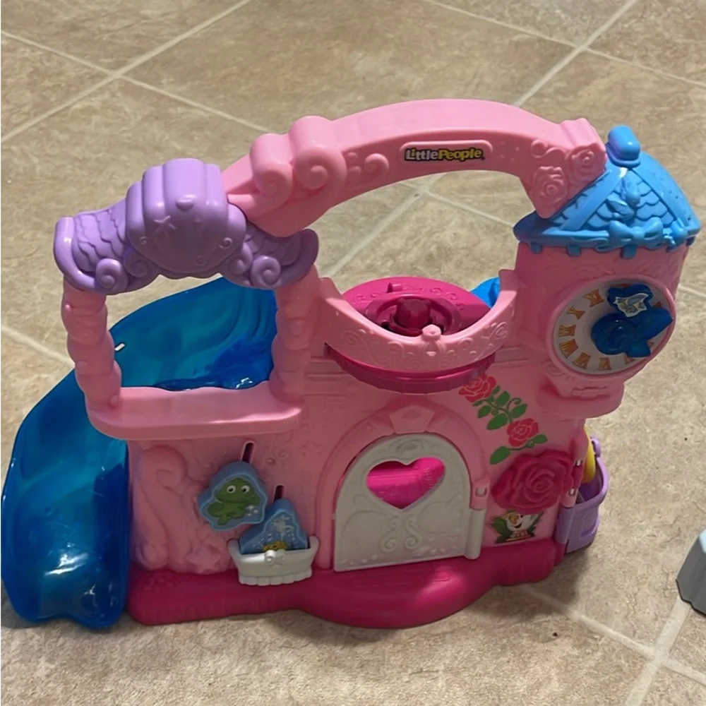 Little People Frozen and Princess castle - Picture 2 of 5